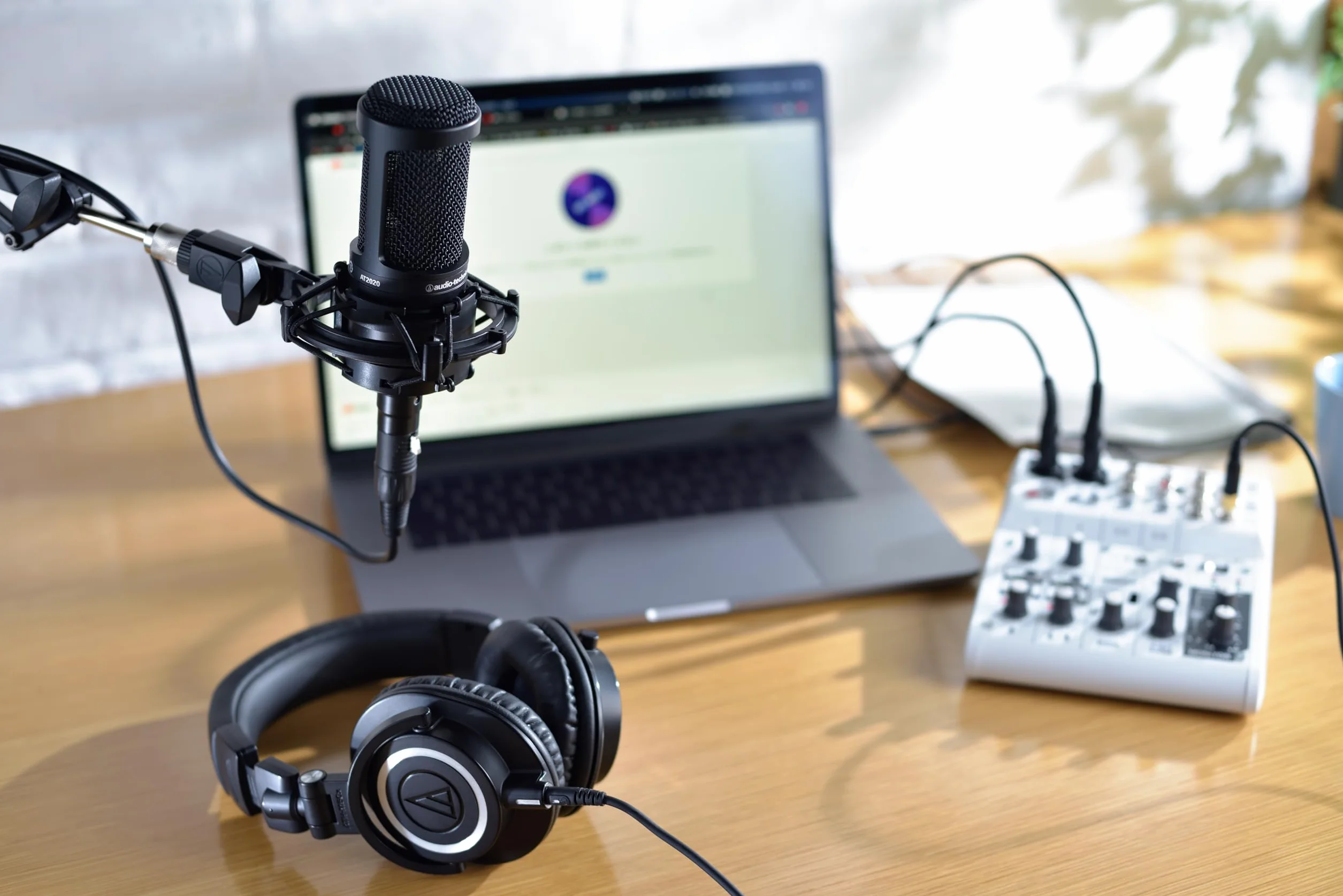 Audio-Technica 2020 Micrófono de Condensador Cardioide Negro