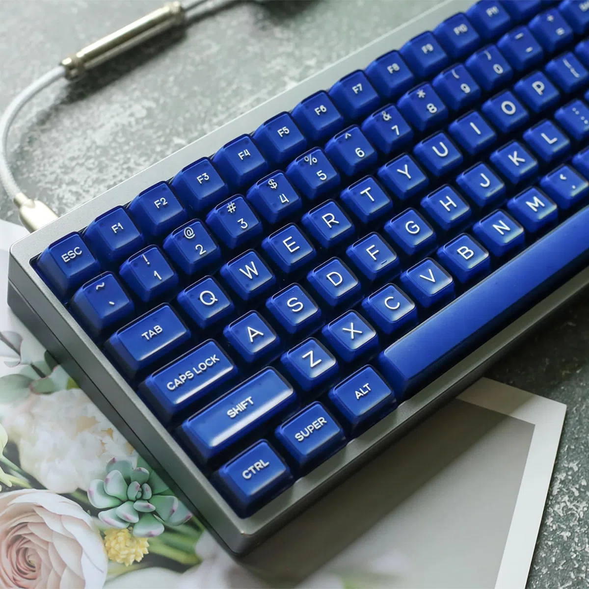 Juego de 142 Teclas PBT Doubleshot SA, Teclas traslúcidas Azules, compatibles con conmutadores Cherry MX 61, 64, 87, 100, 104, 108 y teclados mecánicos ISO ANSI