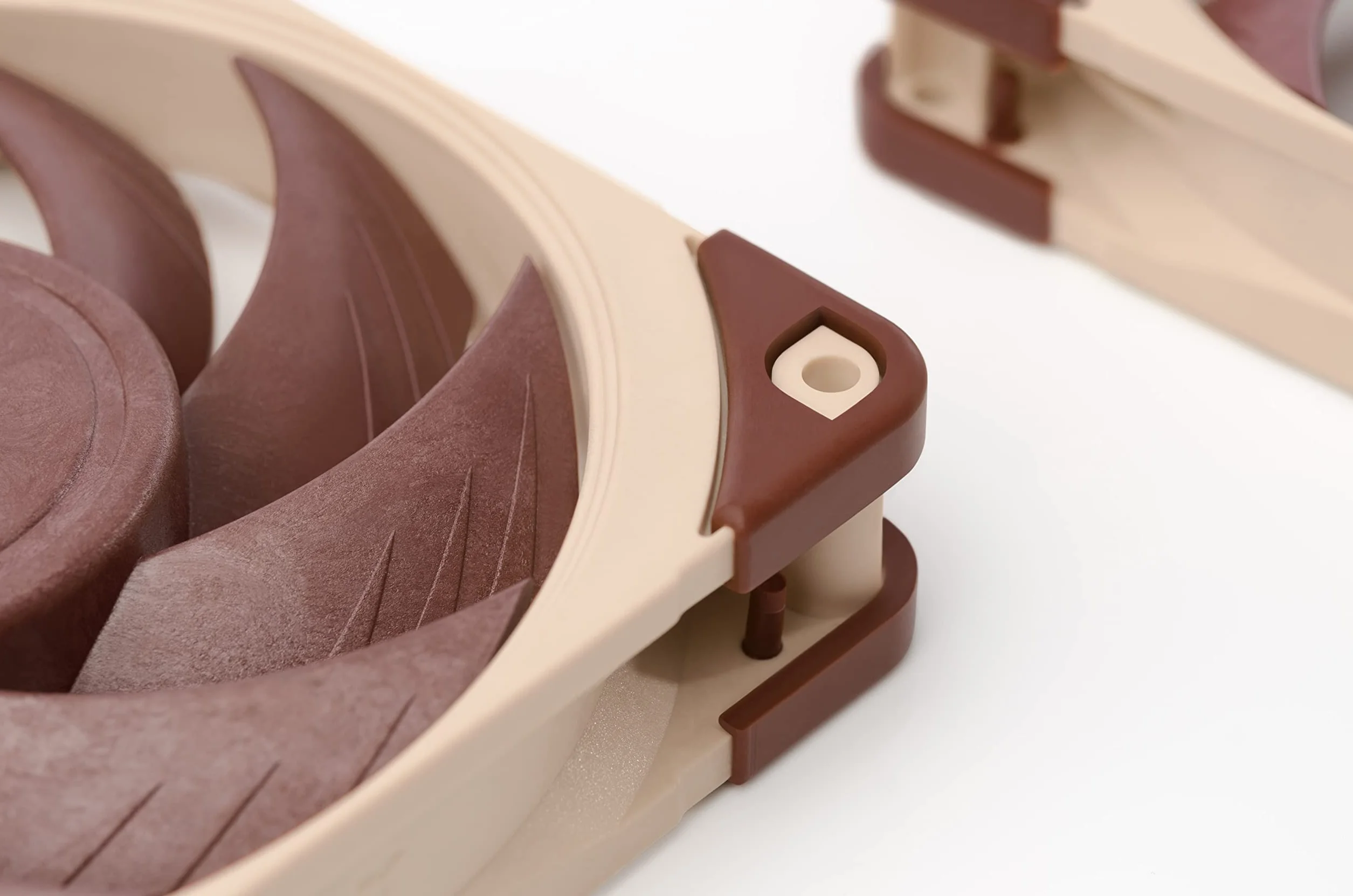 Noctua NF-A12x25 FLX, Ventilador Silencioso, 3 Pines (120 mm, Marrón)